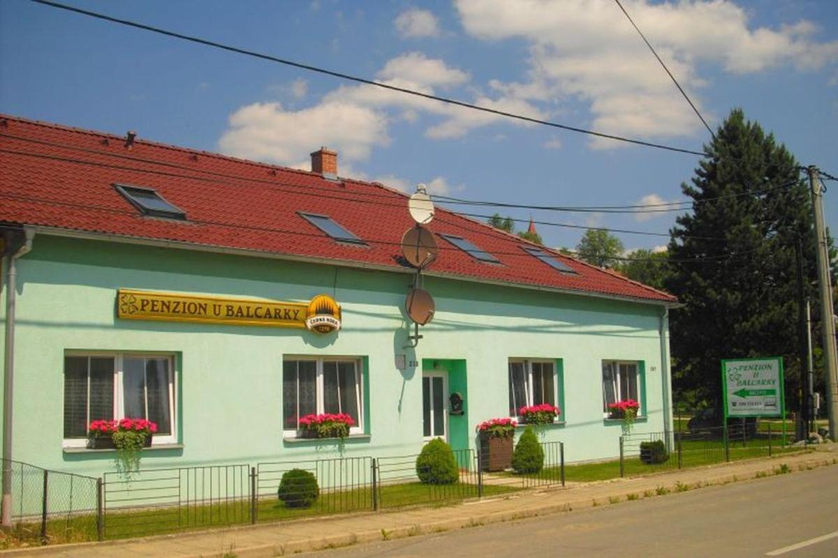 Penzion U Balcarky Ostrov u Macochy Exterior photo